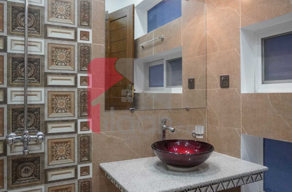 1 Kanal House for Sale in Block E, Phase 2, PGECHS, Lahore