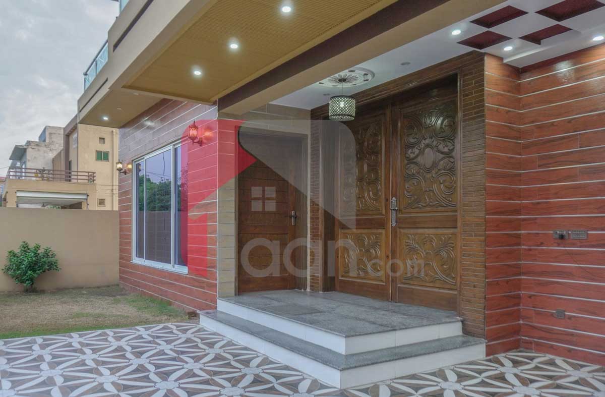 1 Kanal House for Sale in Block E, Phase 2, PGECHS, Lahore