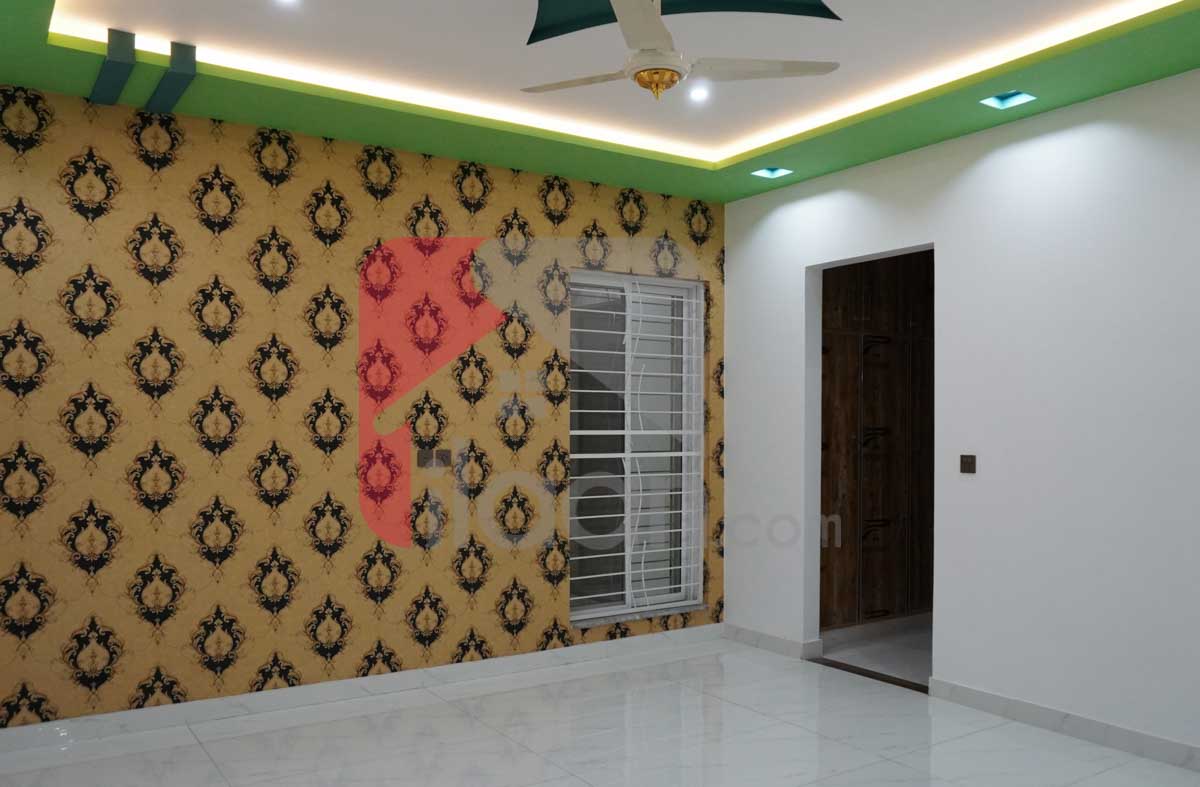 1 Kanal House for Sale in Block E, Phase 2, PGECHS, Lahore