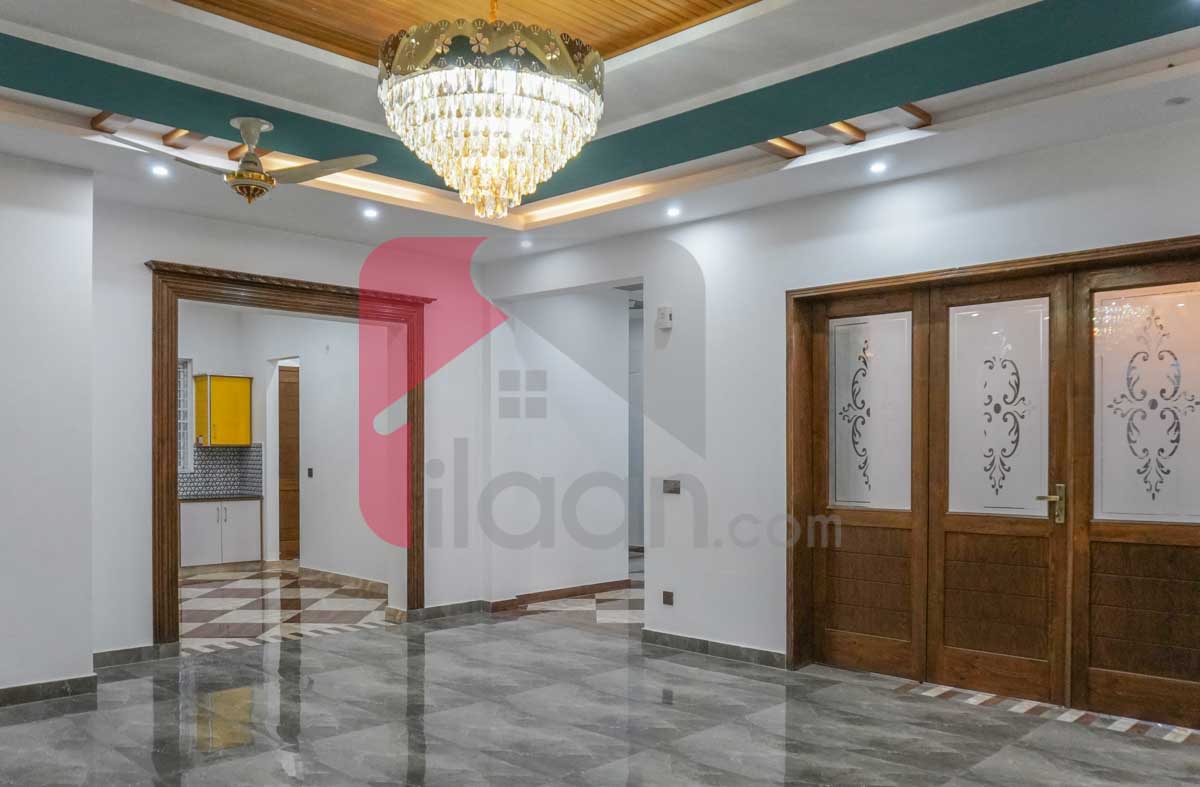 1 Kanal House for Sale in Block E, Phase 2, PGECHS, Lahore