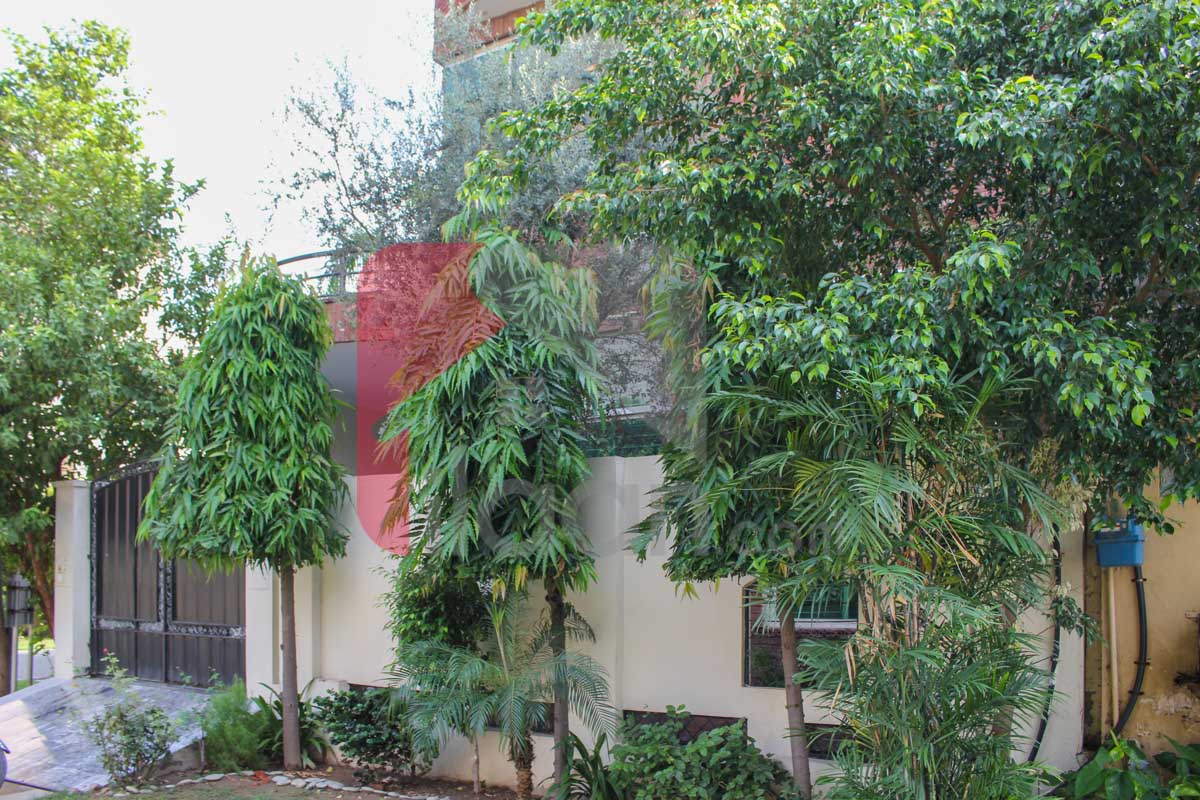 10 Marla House for Sale in Block K2, Phase 1, Wapda Town, Lahore