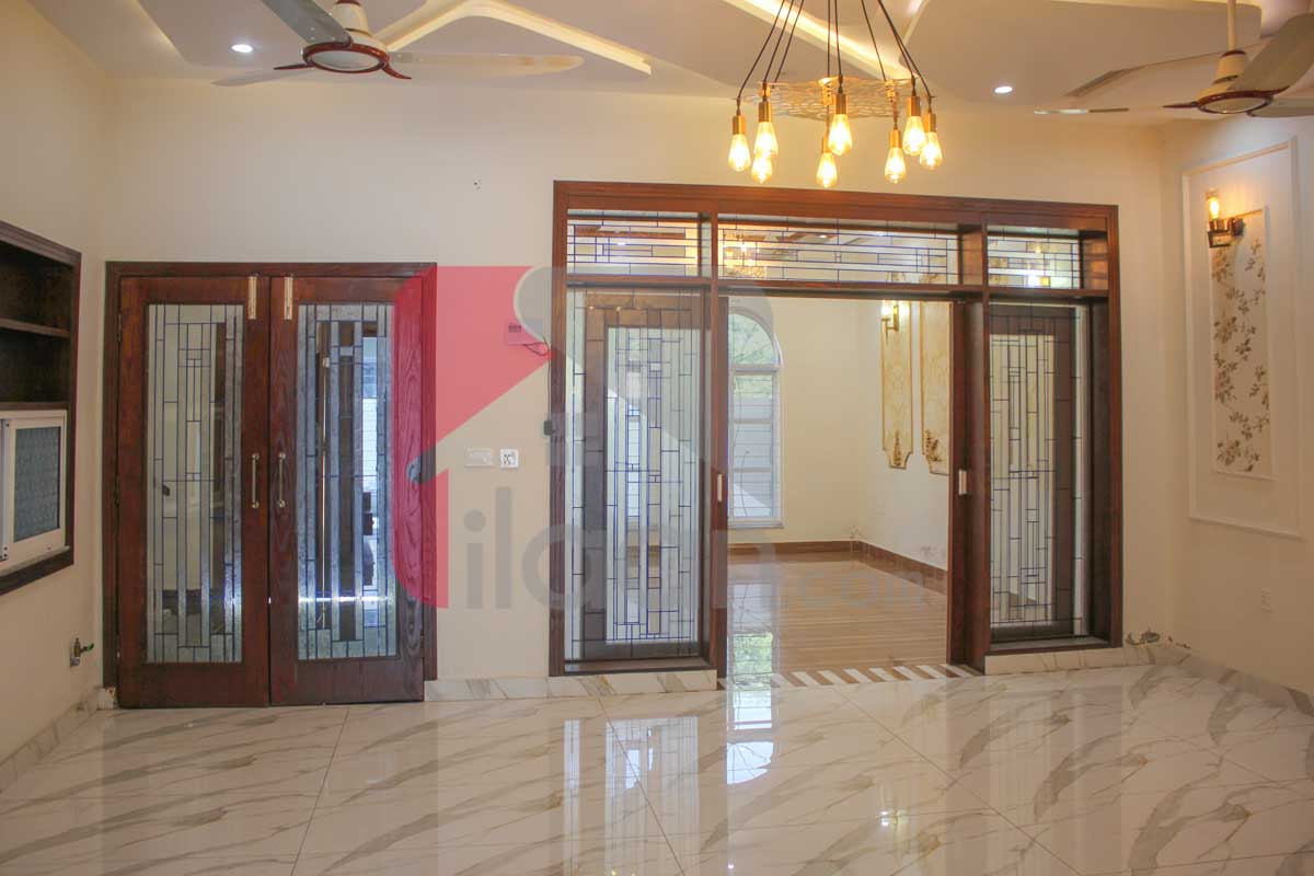 10 Marla House for Sale in Eastern Block, Phase 1, Bahria Orchard, Lahore