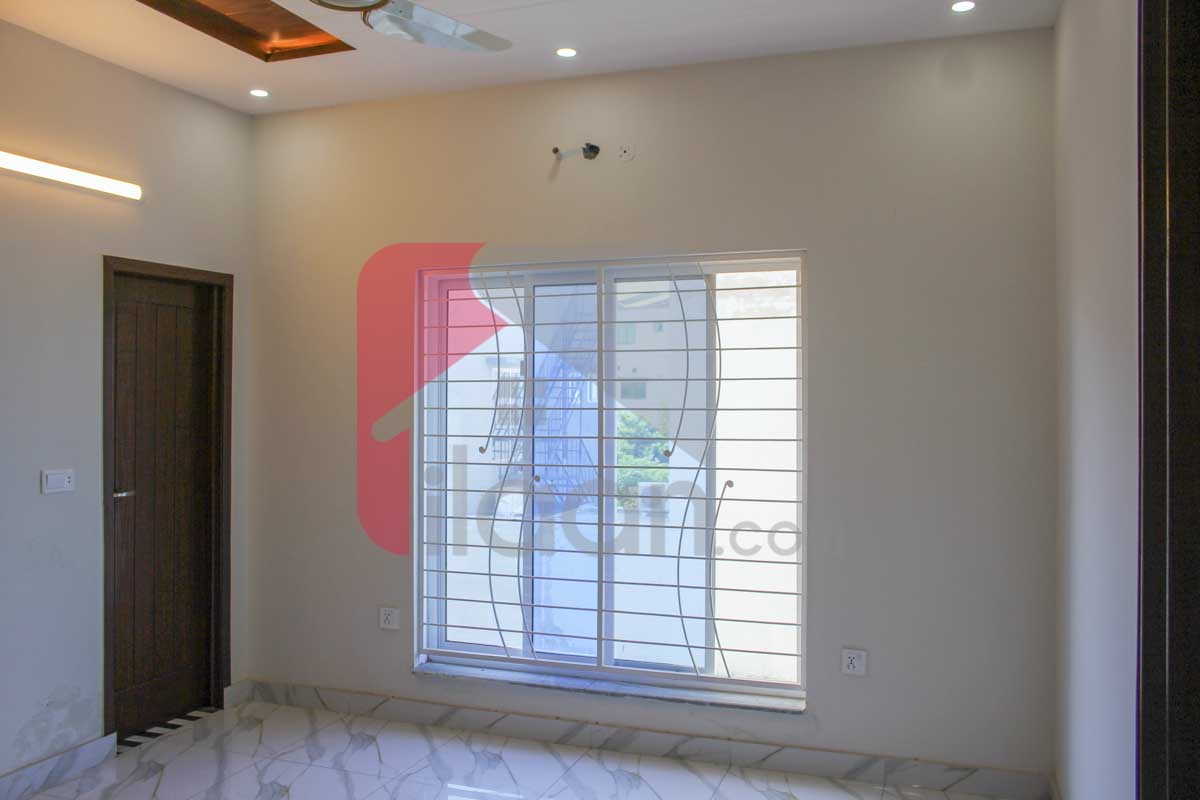 10 Marla House for Sale in Eastern Block, Phase 1, Bahria Orchard, Lahore