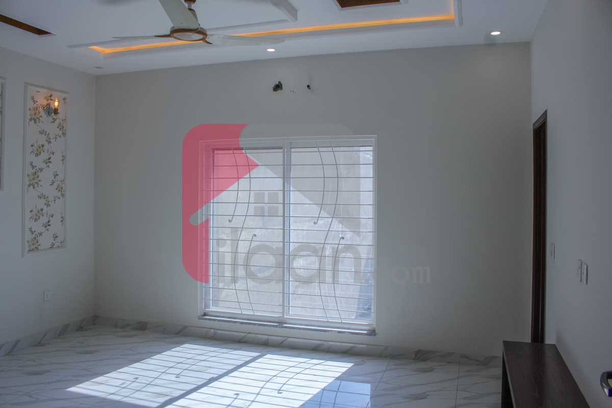 10 Marla House for Sale in Eastern Block, Phase 1, Bahria Orchard, Lahore