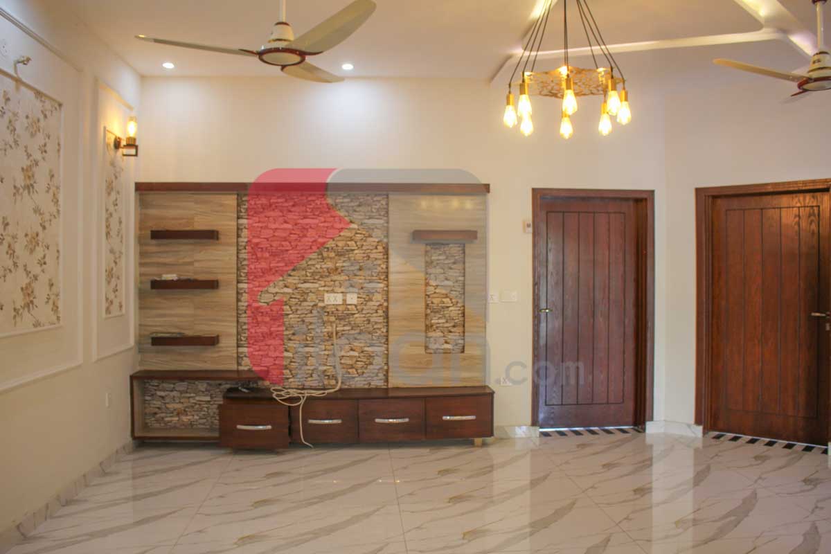 10 Marla House for Sale in Eastern Block, Phase 1, Bahria Orchard, Lahore