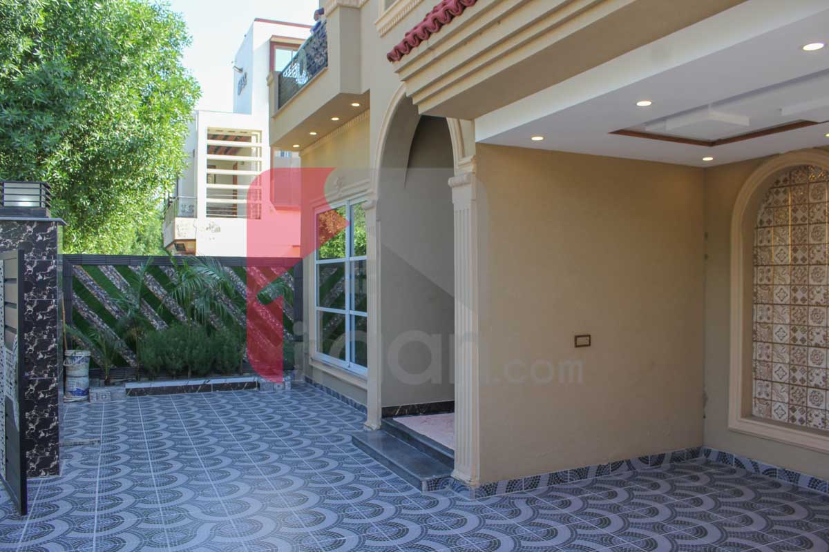 10 Marla House for Sale in Eastern Block, Phase 1, Bahria Orchard, Lahore