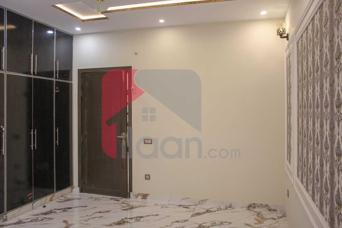10 Marla House for Sale in Eastern Block, Phase 1, Bahria Orchard, Lahore