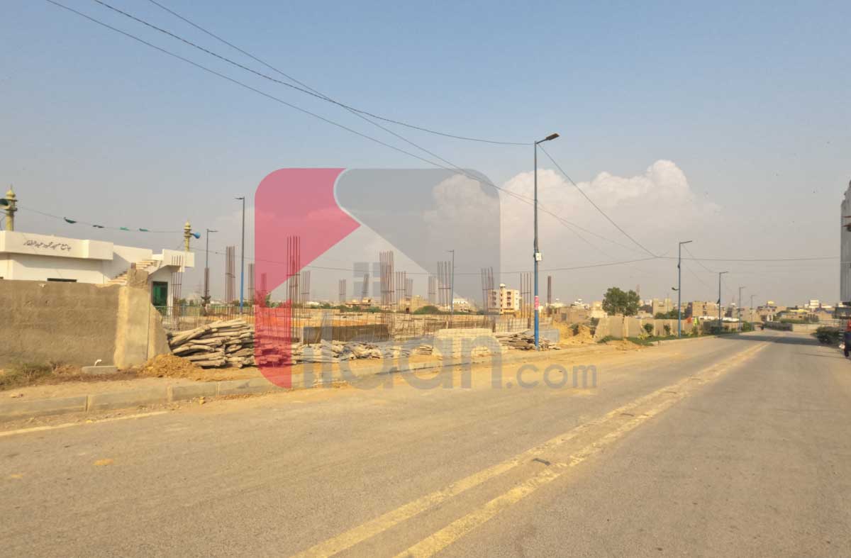 700 Sq.ft Shop for Sale in Corner View Apartments, Gold Block, Phase 1, North Town Residency, Karachi