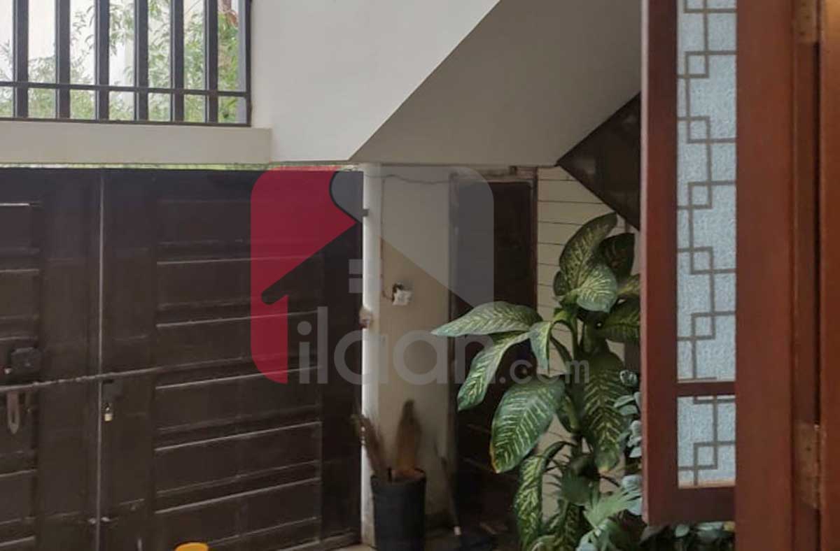 100 Sq.yd House for Sale in Phase 8, DHA Karachi