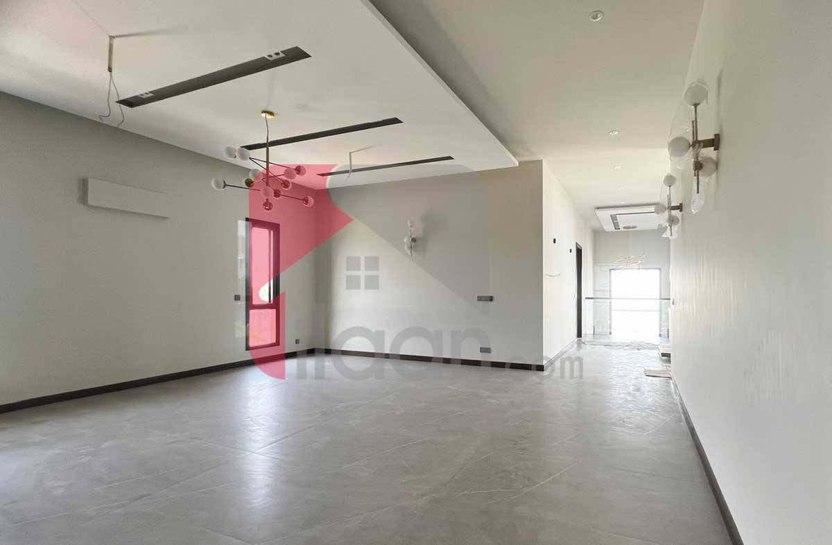 500 Sq.yd House for Sale in Phase 8, DHA Karachi