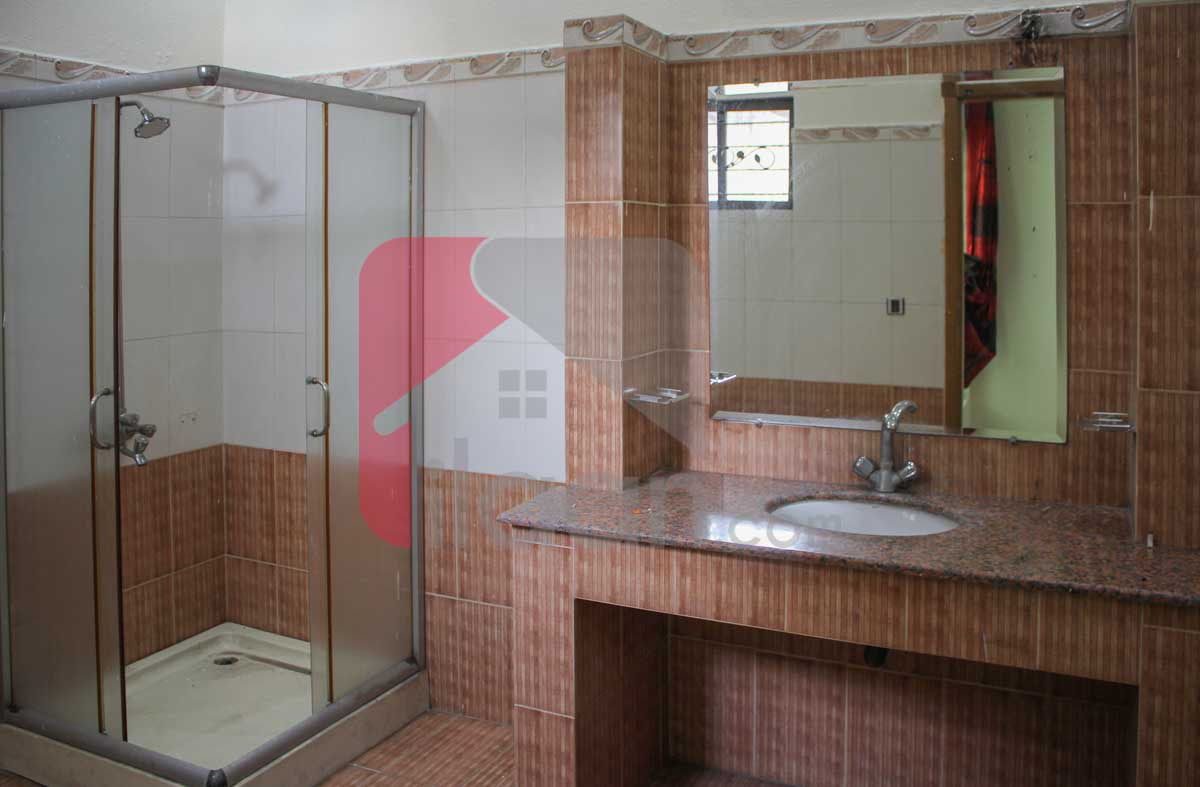 1 Kanal House for Rent (First Floor) in Block B1, Phase 1, Johar Town, Lahore