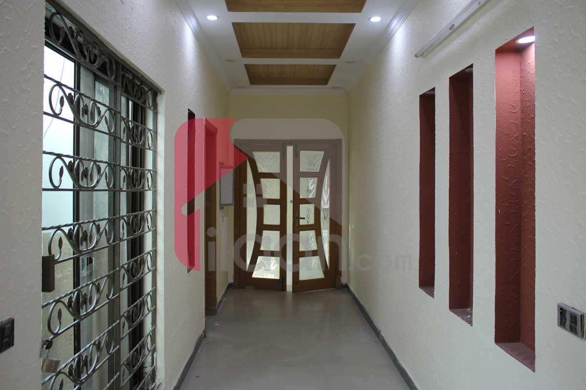 1 Kanal House for Rent (First Floor) in Block B1, Phase 1, Johar Town, Lahore