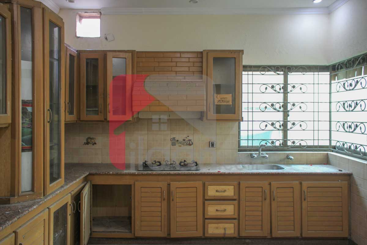 1 Kanal House for Rent (First Floor) in Block B1, Phase 1, Johar Town, Lahore