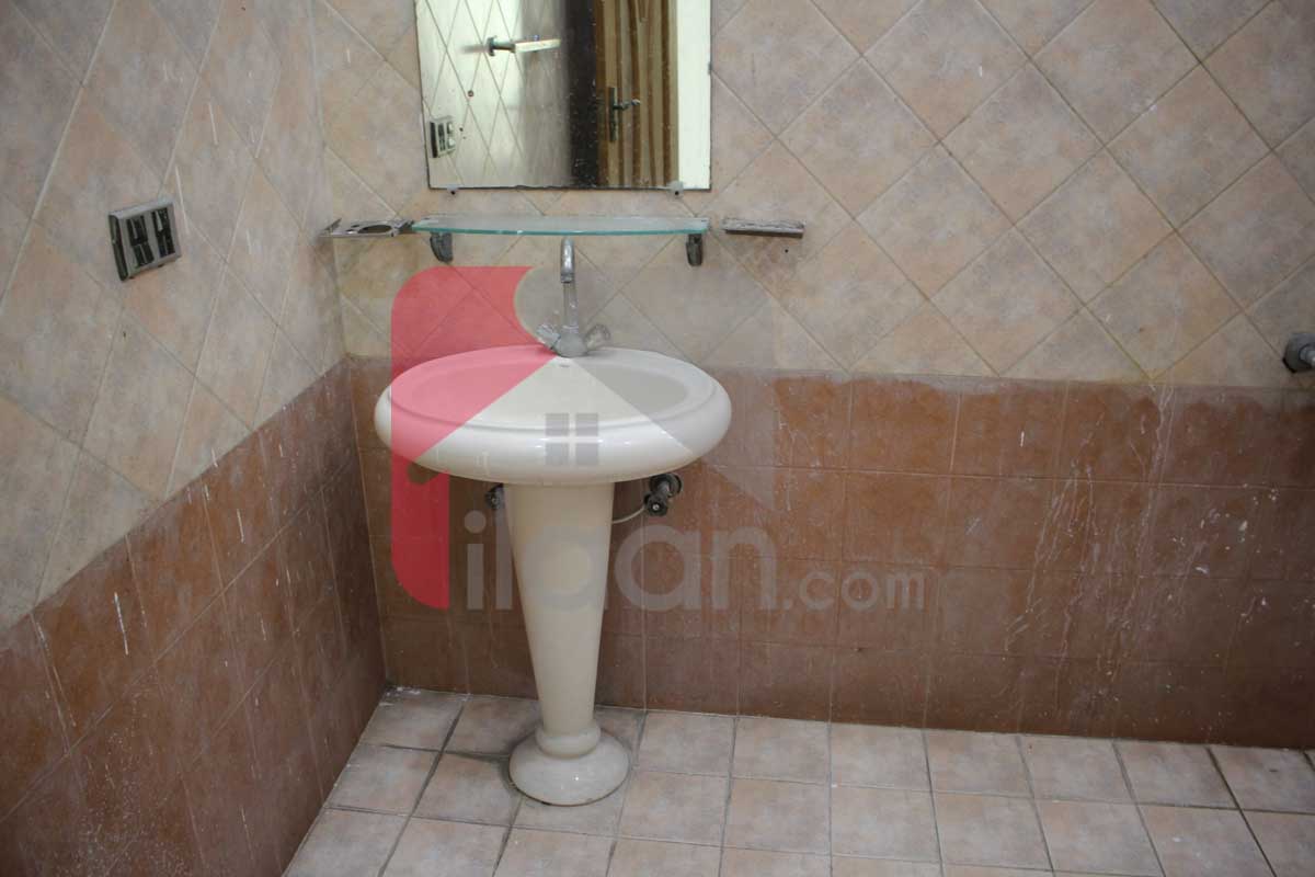 1 Kanal House for Rent (First Floor) in Block B1, Phase 1, Johar Town, Lahore