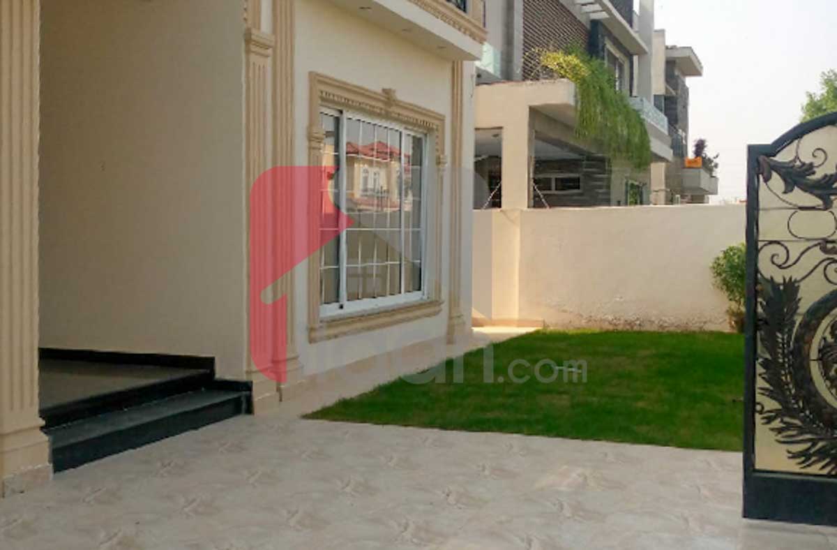 1 Kanal House for Sale in Block A, Phase 6, DHA Lahore