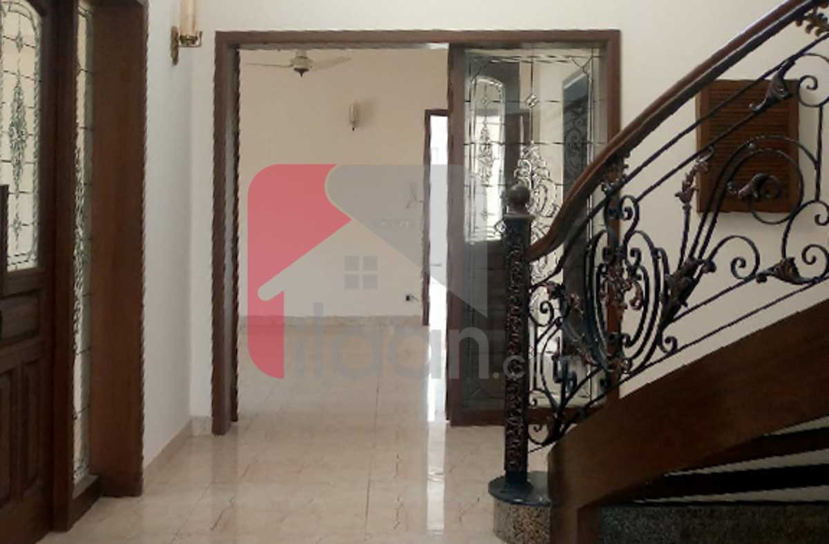 1 Kanal House for Sale in Block A, Phase 6, DHA Lahore