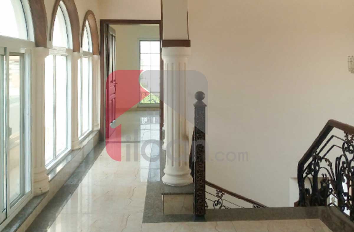 1 Kanal House for Sale in Block A, Phase 6, DHA Lahore