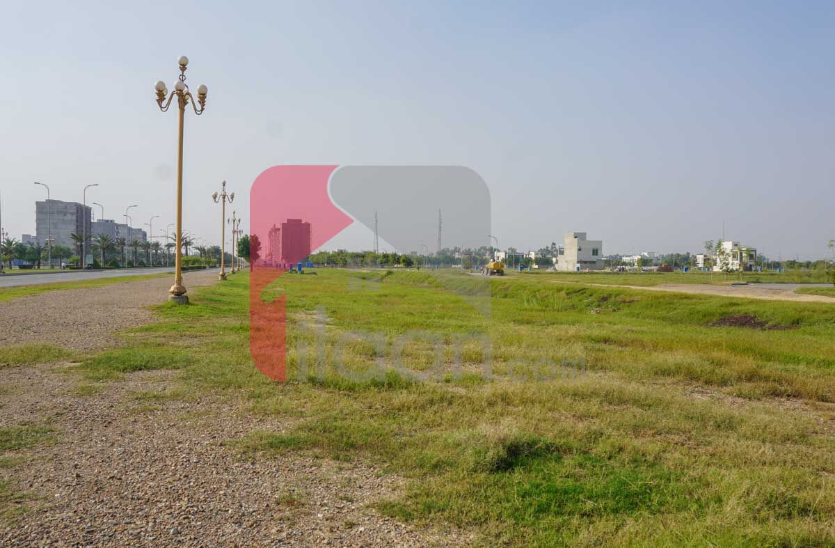 8 Marla Commercial Plot for Sale in Block G1, Phase 4, Bahria Orchard, Lahore