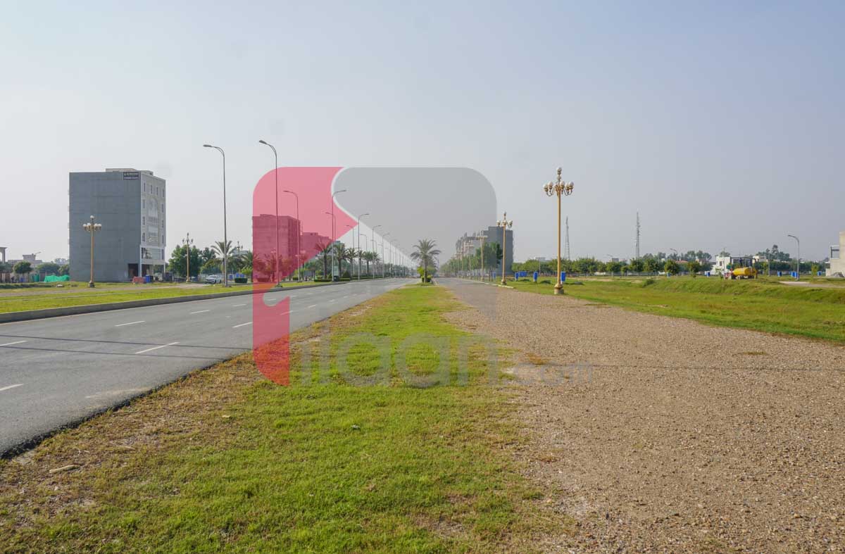 8 Marla Commercial Plot for Sale in Block G1, Phase 4, Bahria Orchard, Lahore