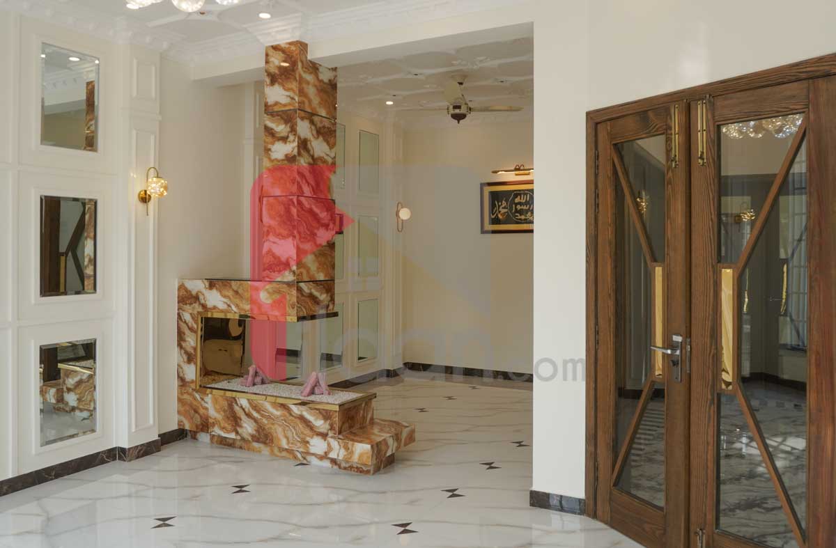 12 Marla House for Sale in Block P, Phase 2, Johar Town, Lahore