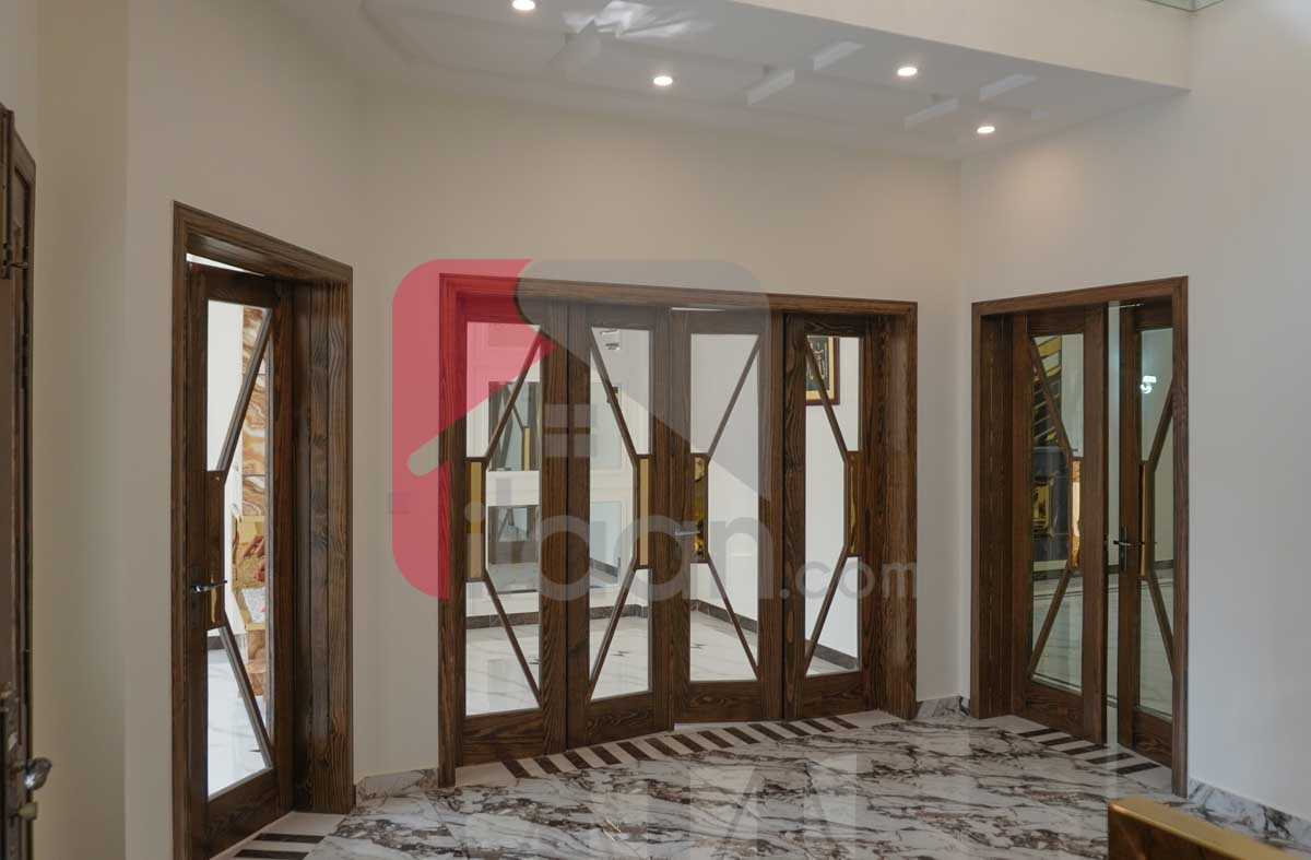 12 Marla House for Sale in Block P, Phase 2, Johar Town, Lahore