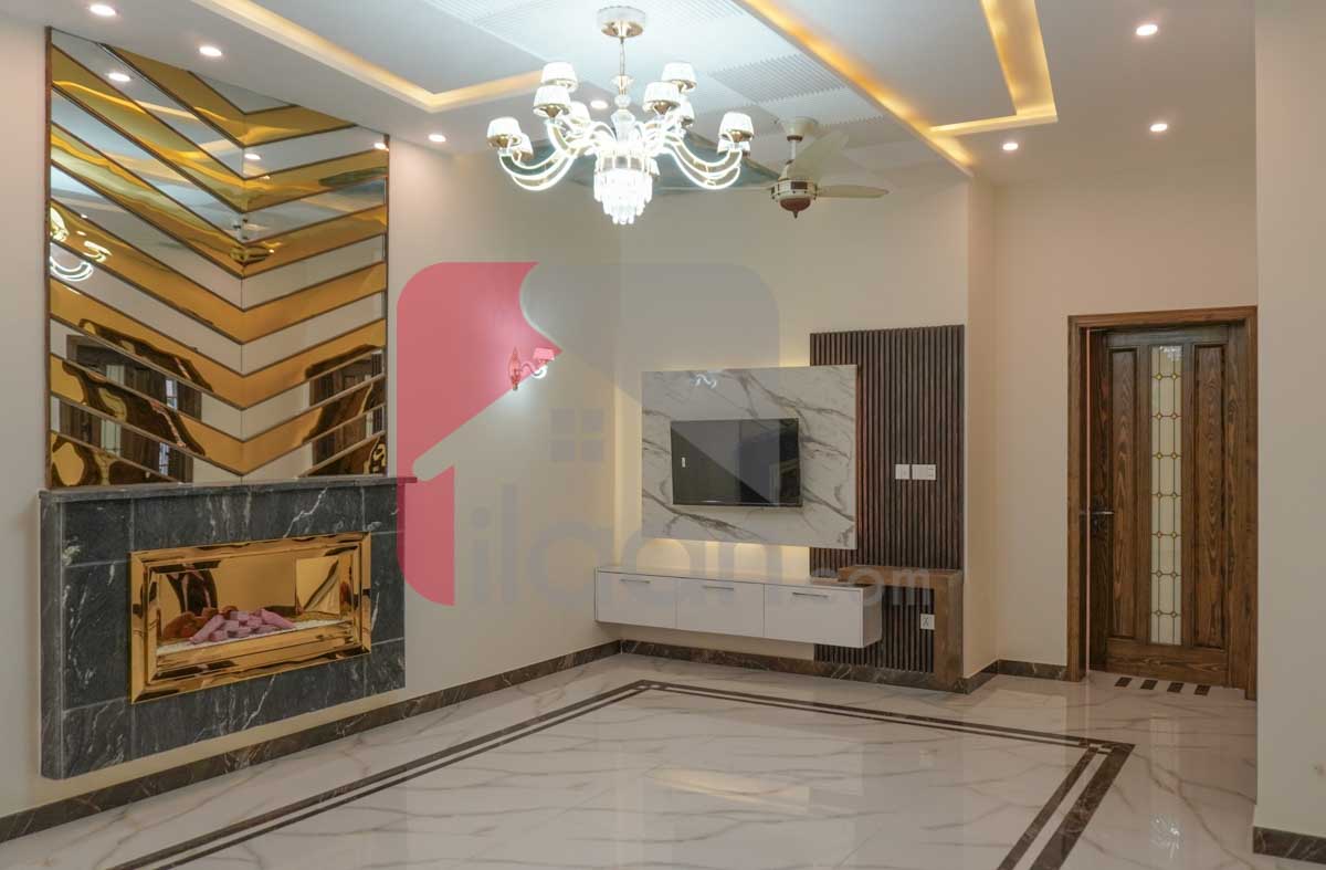 12 Marla House for Sale in Block P, Phase 2, Johar Town, Lahore
