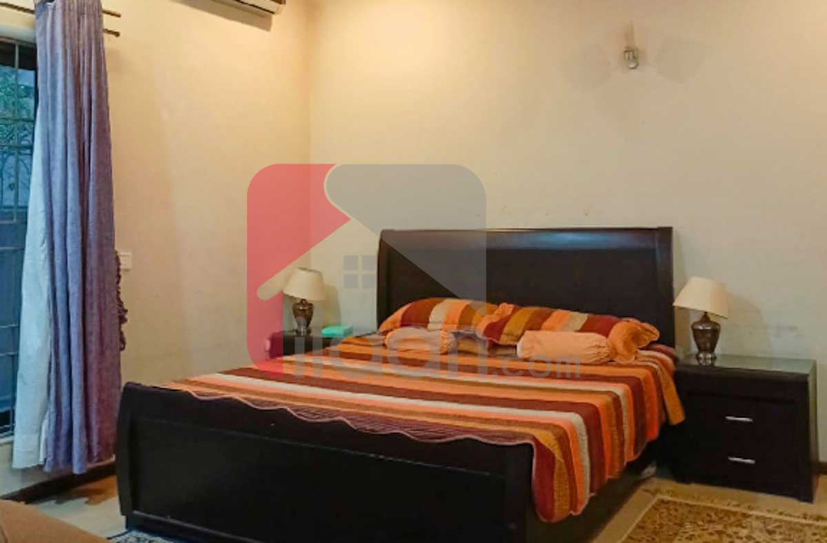 1 Kanal House for Sale in Block A, Phase 5, DHA Lahore