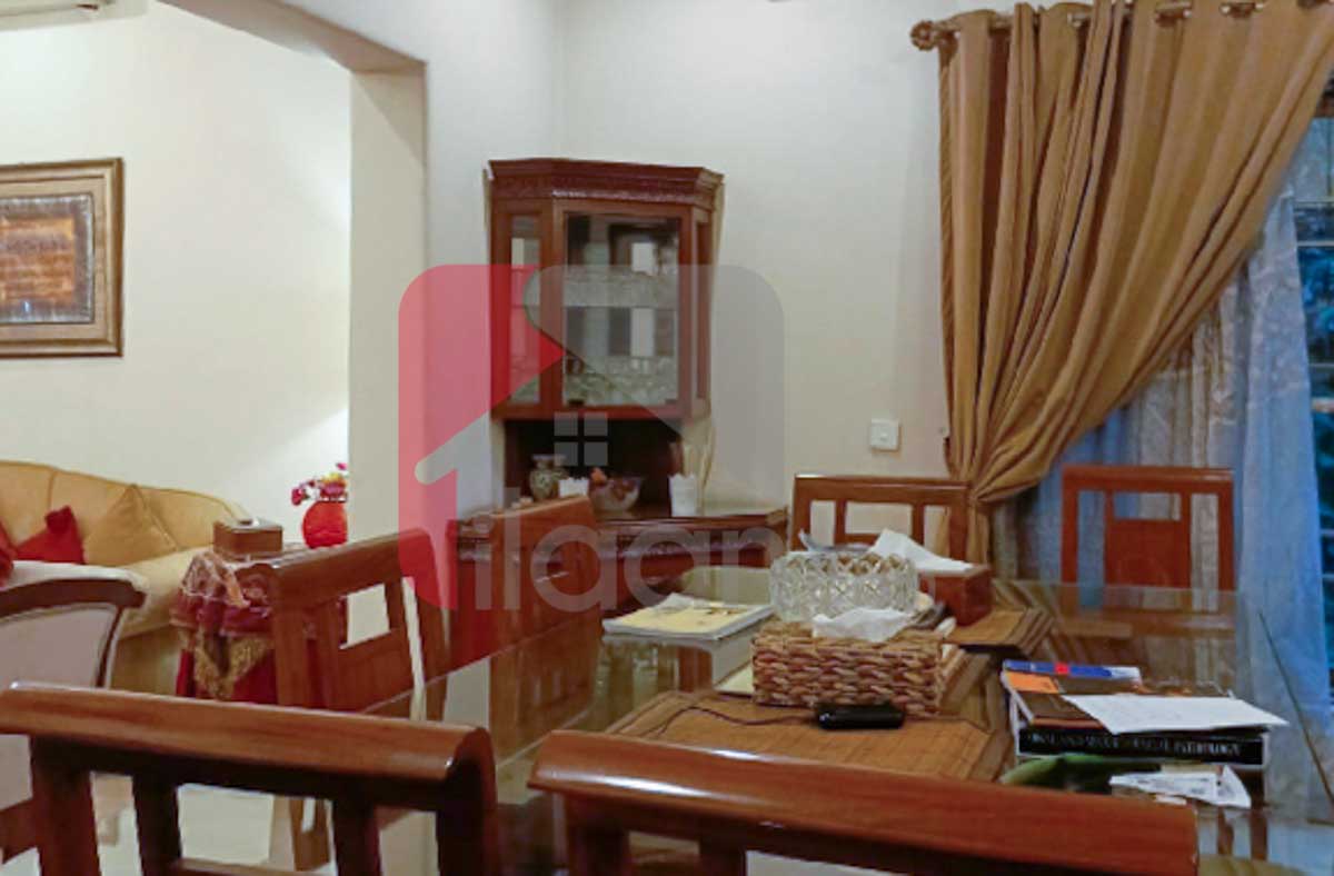 1 Kanal House for Sale in Block A, Phase 5, DHA Lahore