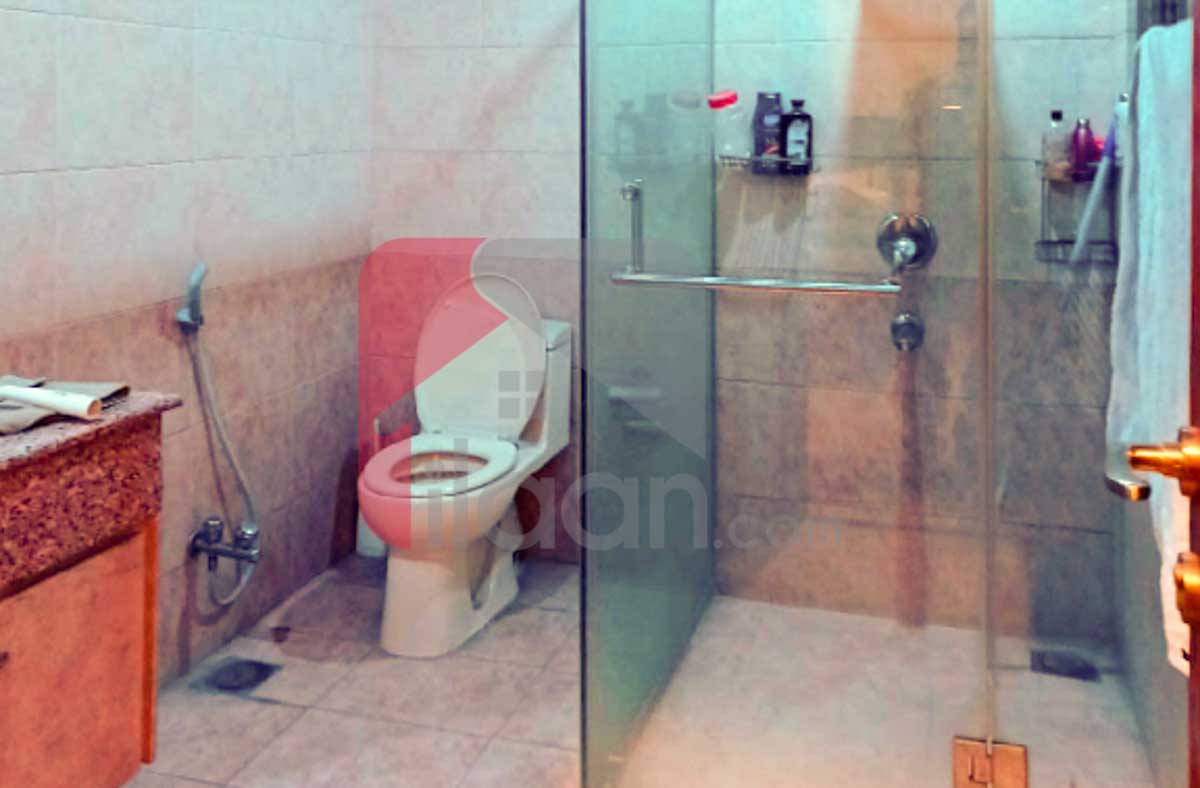 1 Kanal House for Sale in Block A, Phase 5, DHA Lahore