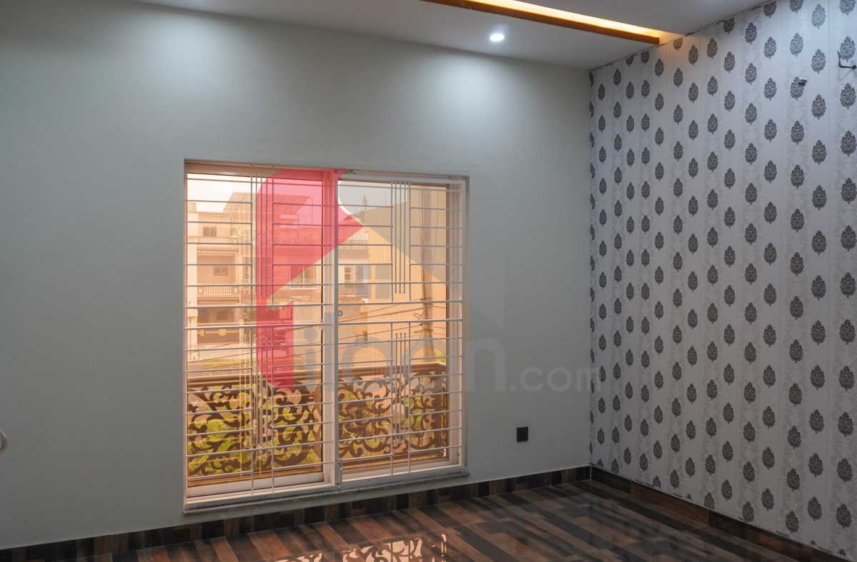 5 Marla House for Sale in Executive Block, Park View City, Lahore