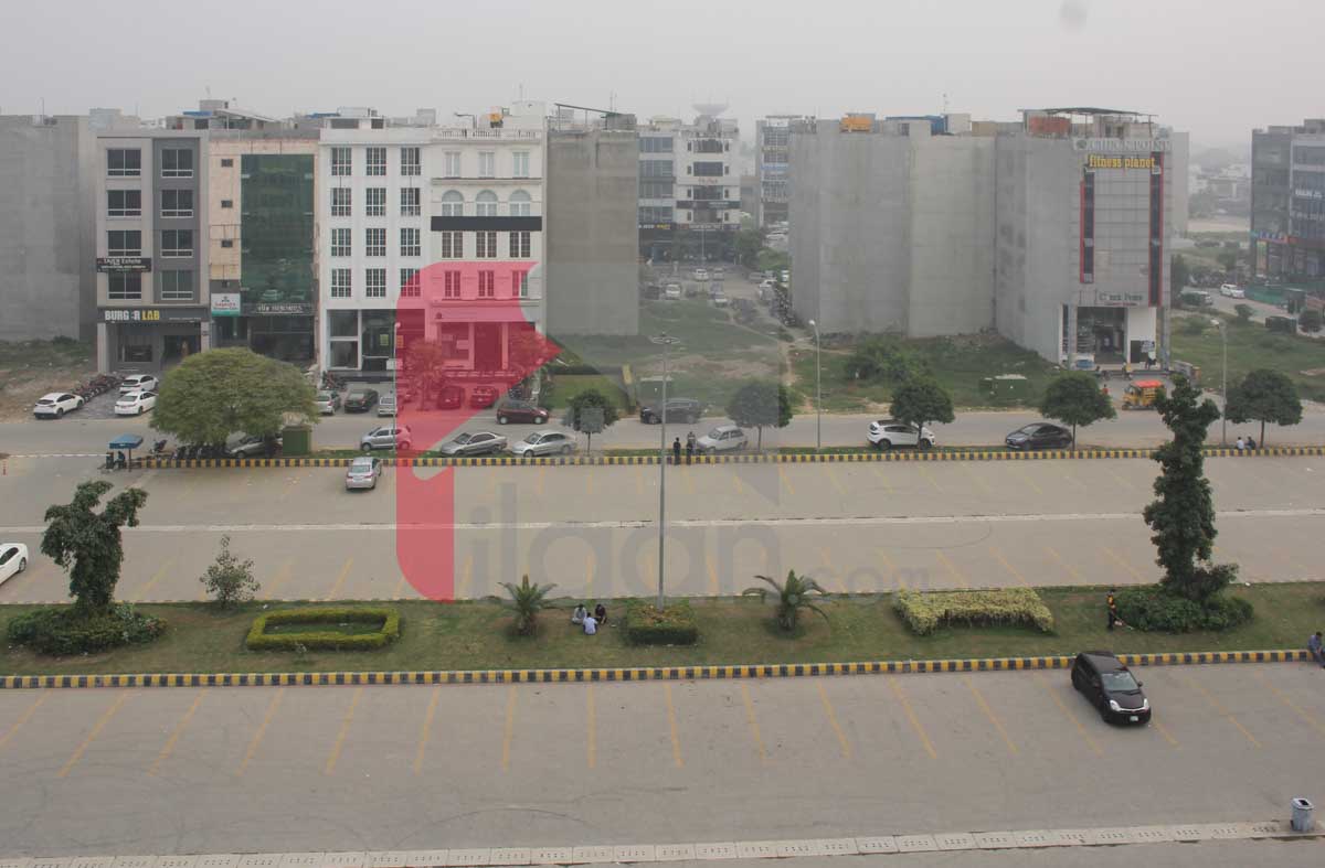 8 Marla Office for Rent (Third Floor) in Block C, Phase 6, DHA Lahore
