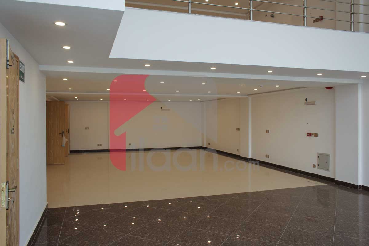 8 Marla Office for Rent (Third Floor) in Block C, Phase 6, DHA Lahore