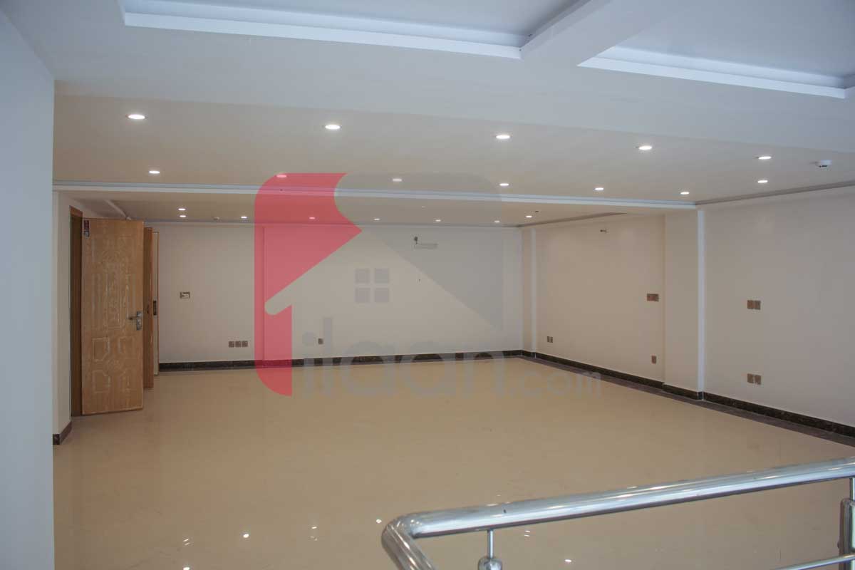 8 Marla Office for Rent (Third Floor) in Block C, Phase 6, DHA Lahore