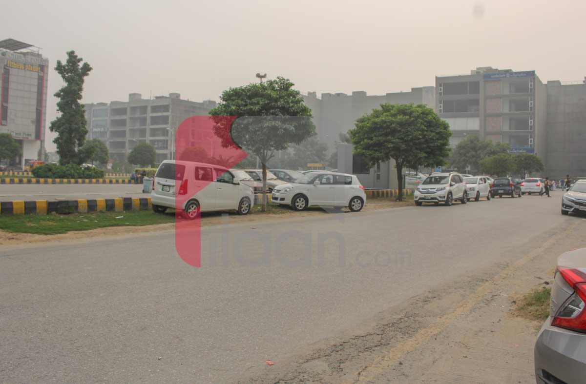 8 Marla Office for Rent (Third Floor) in Block C, Phase 6, DHA Lahore