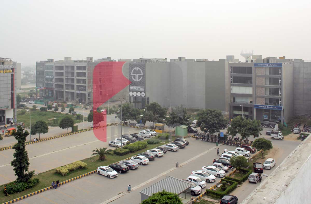 8 Marla Office for Rent (Third Floor) in Block C, Phase 6, DHA Lahore
