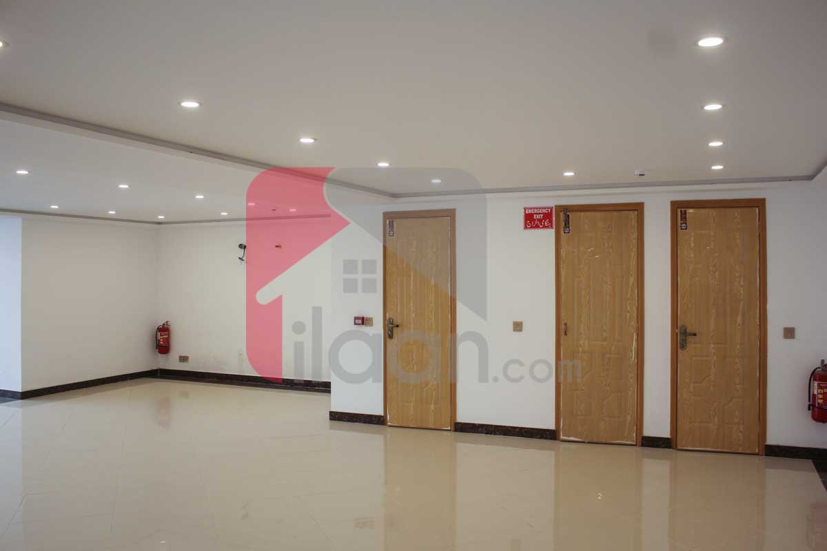 8 Marla Office for Rent (Third Floor) in Block C, Phase 6, DHA Lahore