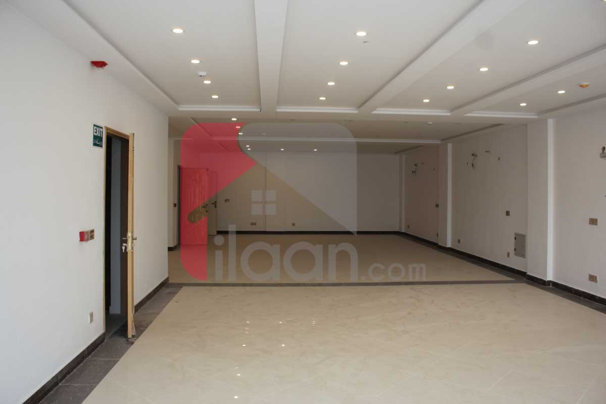 8 Marla Office for Rent (Third Floor) in Block C, Phase 6, DHA Lahore