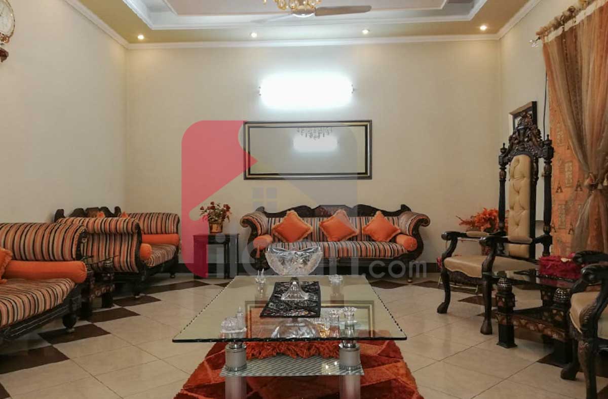 2 Kanal House for Sale in Block Z, Phase 3, DHA Lahore