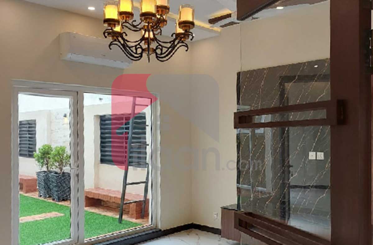 1 Kanal House for Sale in Phase 6, DHA Lahore
