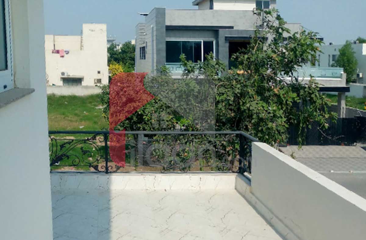 1 Kanal House for Sale in Block A, Phase 6, DHA Lahore