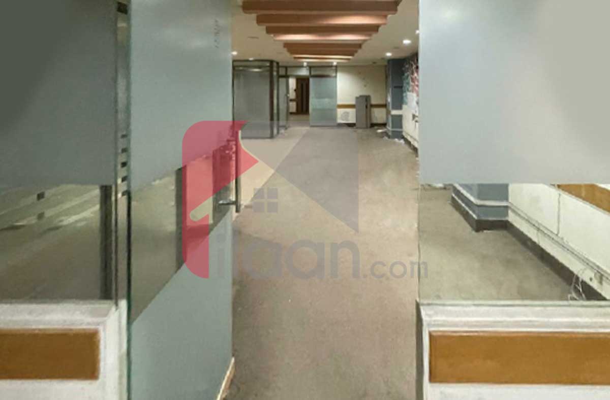 2100 Sq.ft Office for Rent in Block 6, PECHS, Karachi