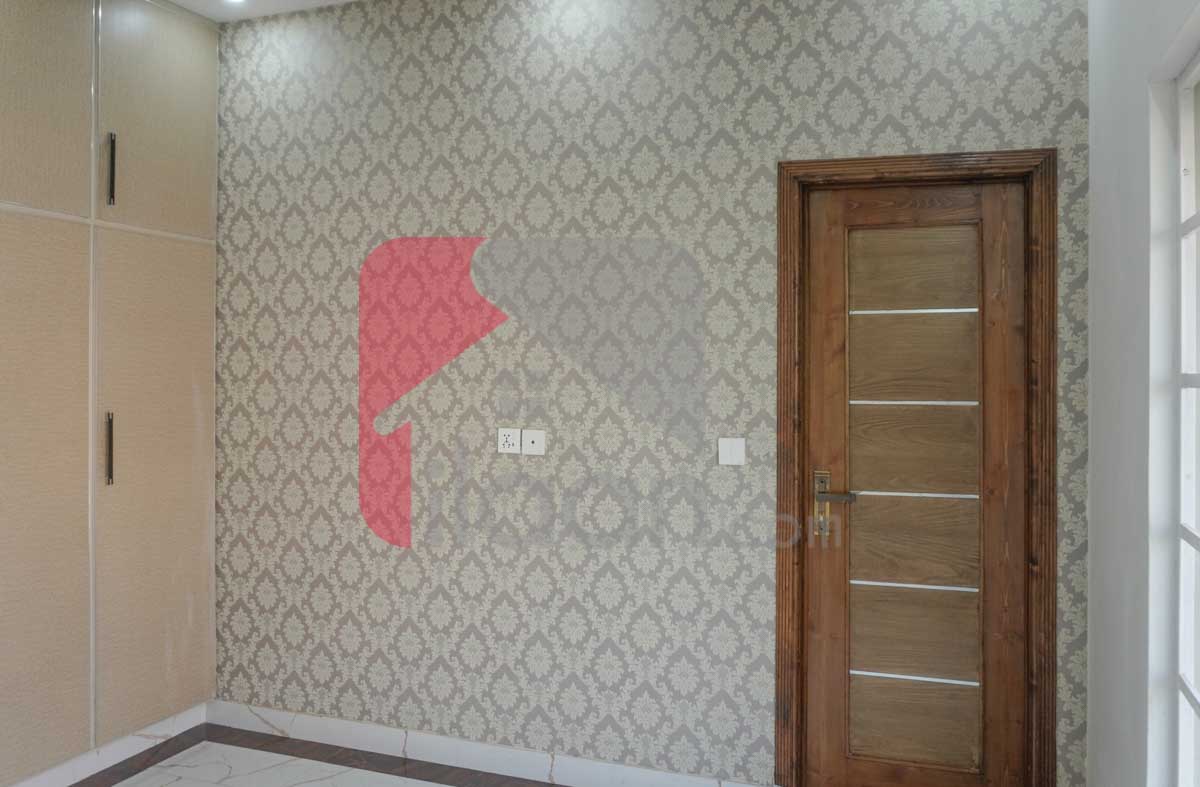 8 Marla House for Sale in Block C, Phase 2, Bahria Orchard, Lahore