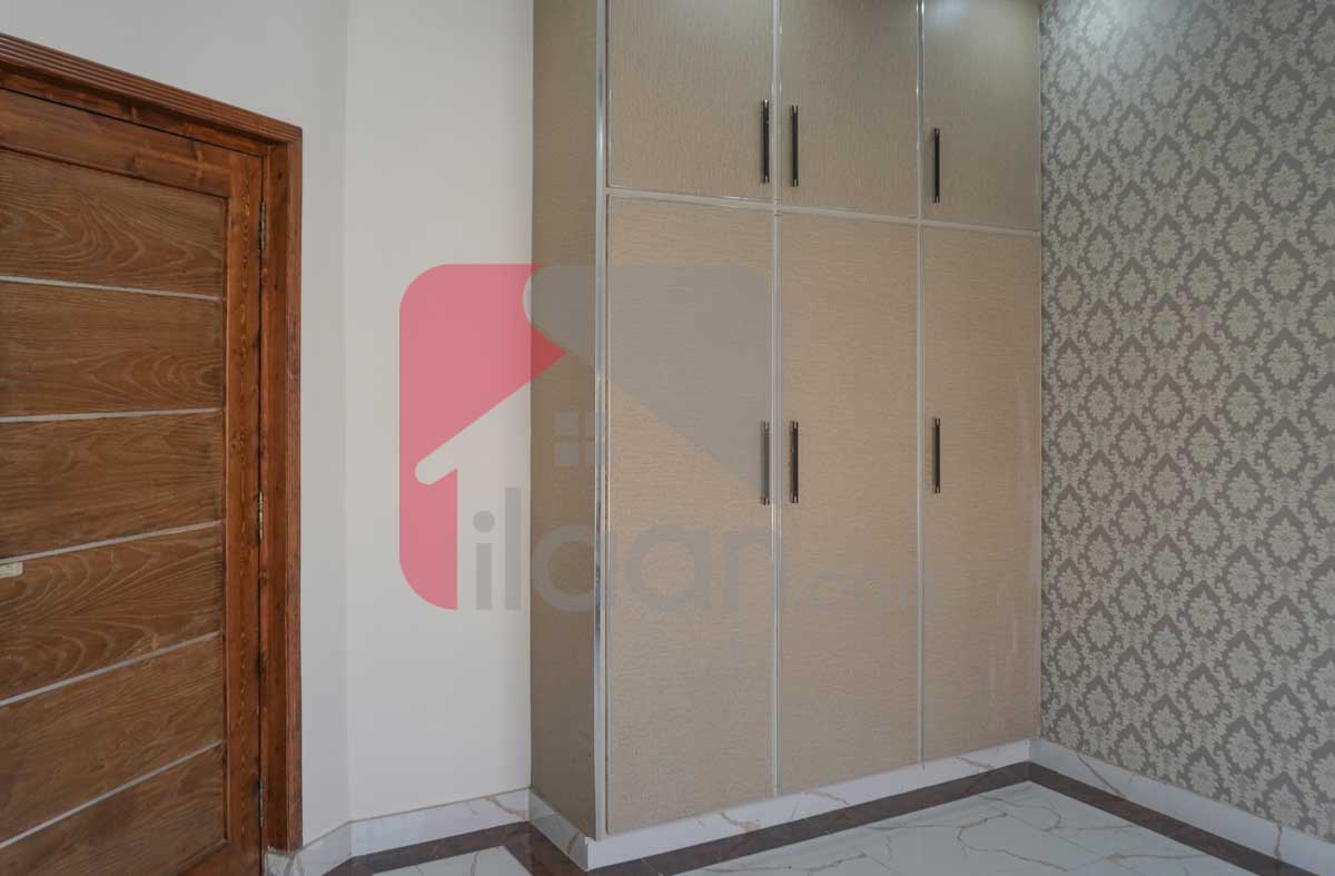 8 Marla House for Sale in Block C, Phase 2, Bahria Orchard, Lahore