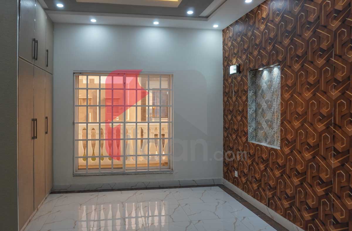 8 Marla House for Sale in Block C, Phase 2, Bahria Orchard, Lahore