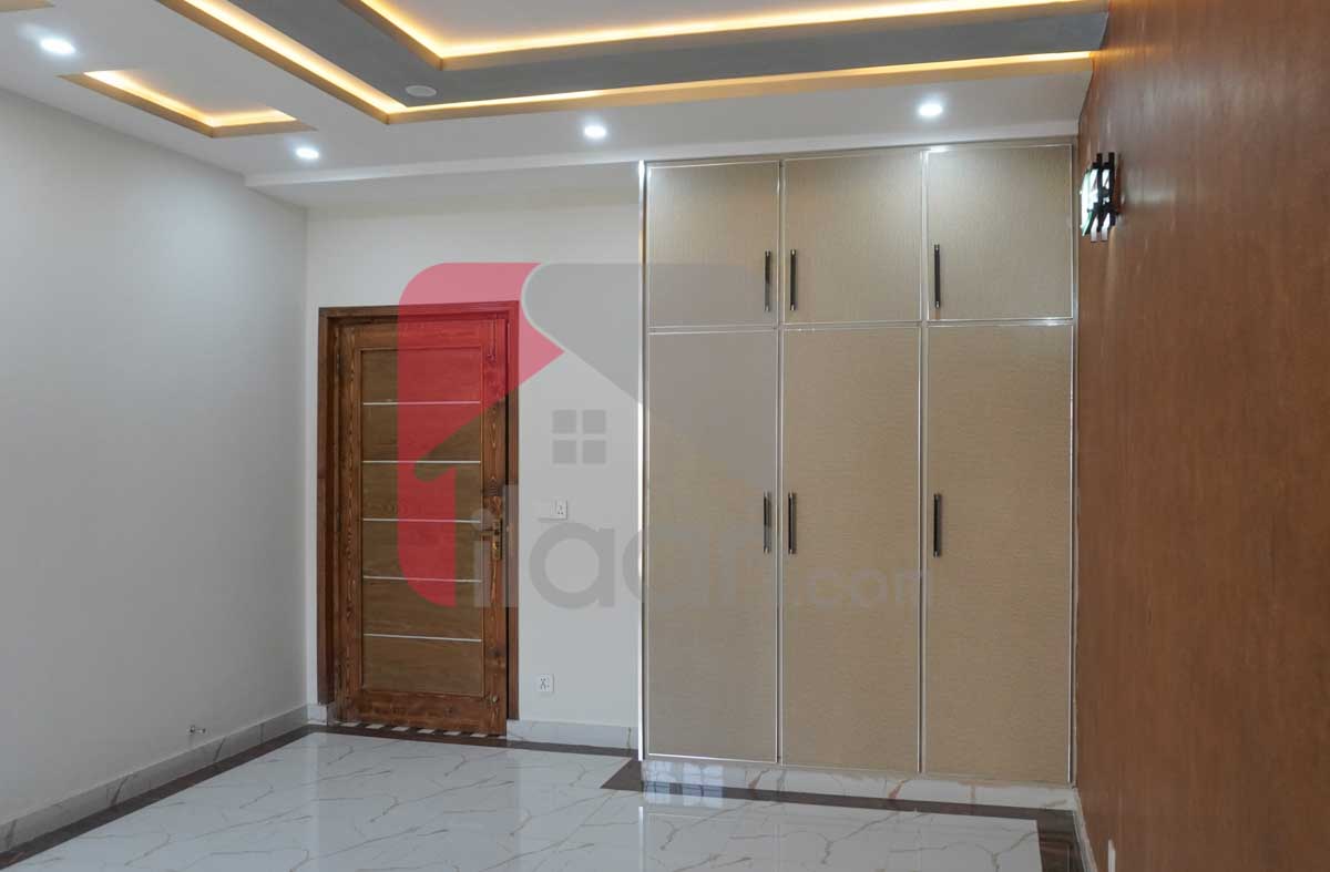 8 Marla House for Sale in Block C, Phase 2, Bahria Orchard, Lahore