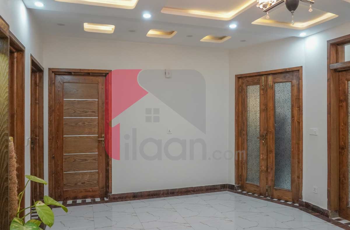 8 Marla House for Sale in Block C, Phase 2, Bahria Orchard, Lahore