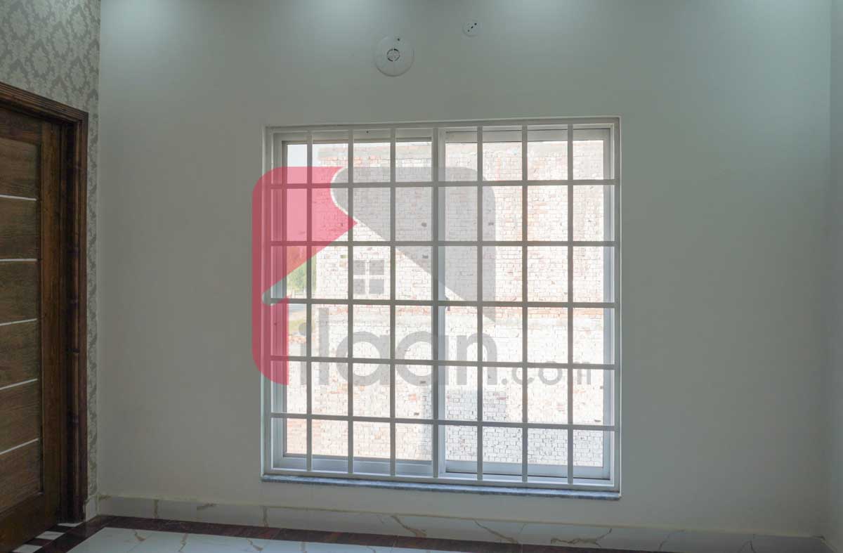 8 Marla House for Sale in Block C, Phase 2, Bahria Orchard, Lahore