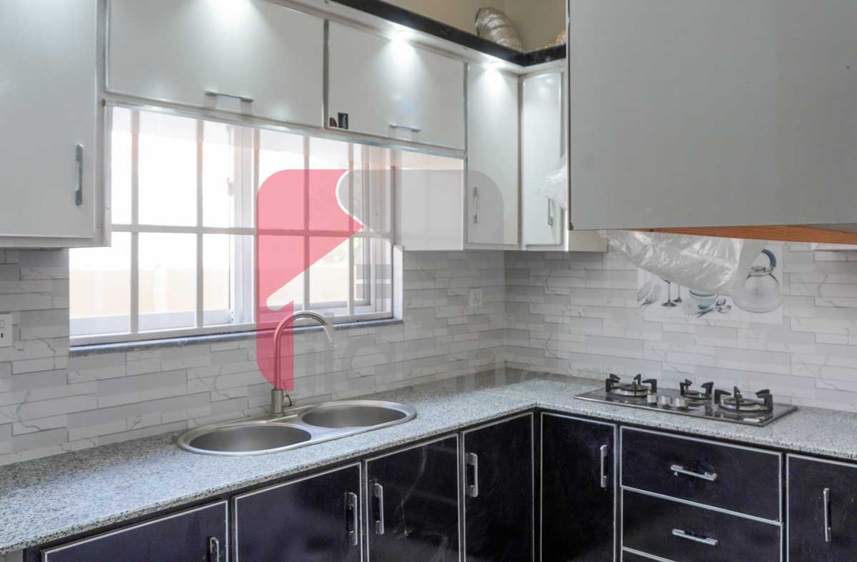 8 Marla House for Sale in Block C, Phase 2, Bahria Orchard, Lahore