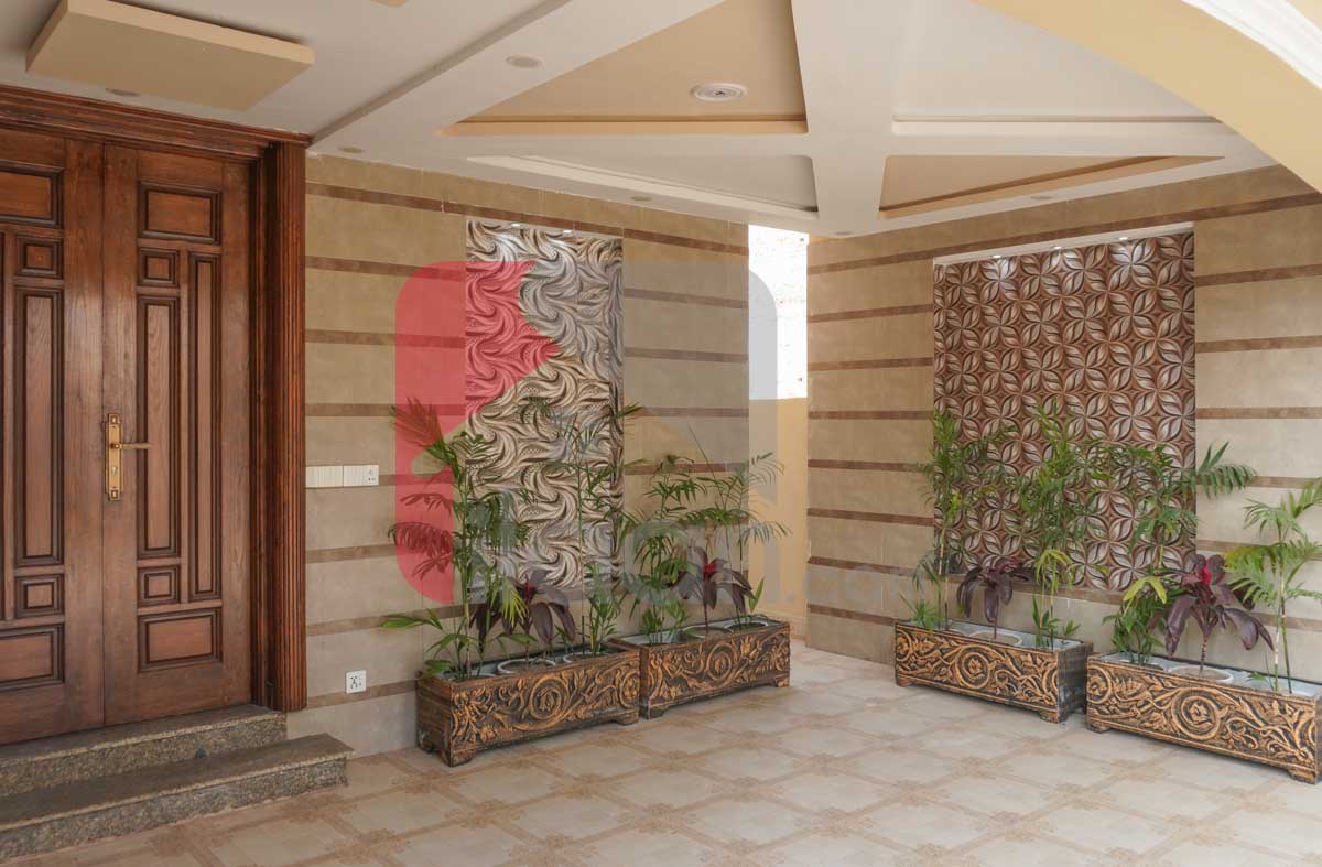 8 Marla House for Sale in Block C, Phase 2, Bahria Orchard, Lahore