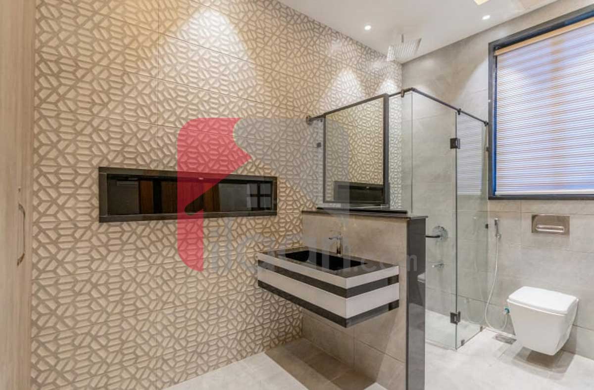 1 Kanal House for Sale in Block D, Phase 6, DHA Lahore